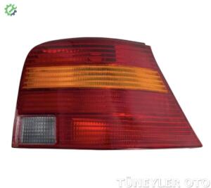 Volkswagen Golf 1998-2004 Sağ Stop (SARI SİNYALLİ)