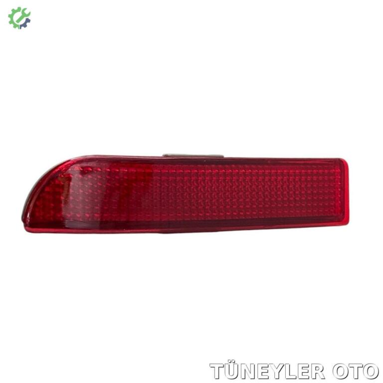 Toyota Avensis Tampon Reflektörü çıkma parça