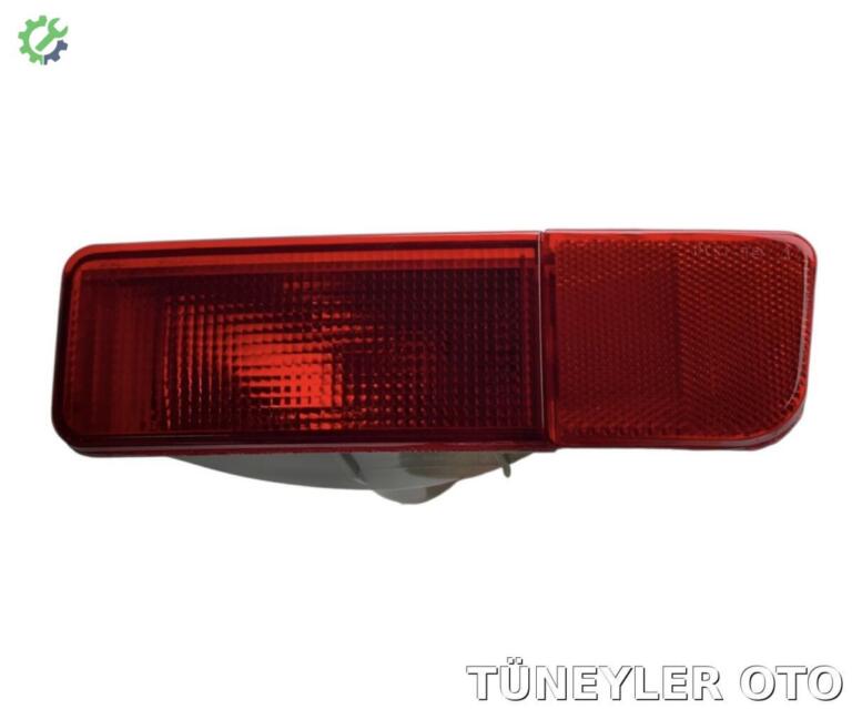 Mitsubishi Outlander Tampon Reflektörü çıkma parça