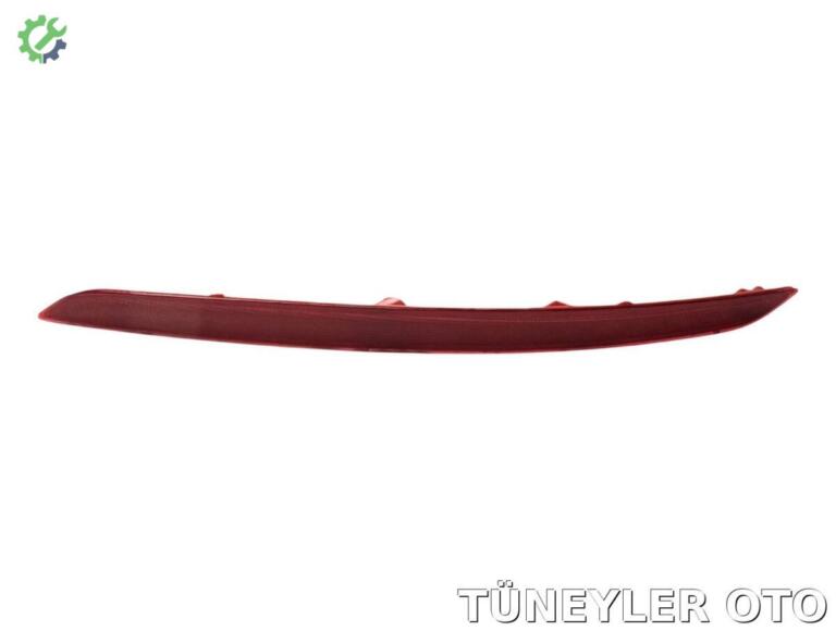 Hyundai Elantra Tampon Reflektörü çıkma parça