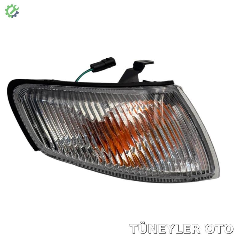 Mazda 626 Sinyal çıkma parça