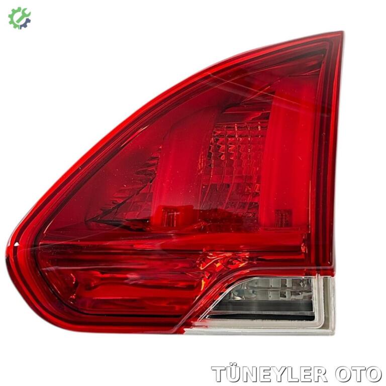 Peugeot 2008 Stop çıkma parça