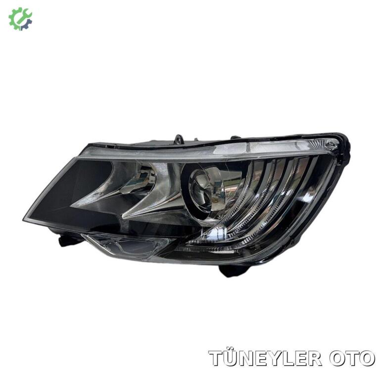 Skoda Superb Far (Sol) çıkma parça