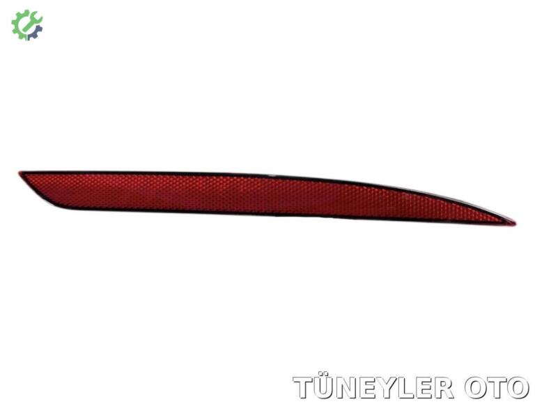 Tesla Tampon Reflektörü çıkma parça