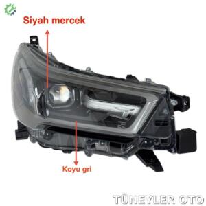 Toyota Hilux 2021-2024 Sağ Far (MERCEKLİ/İÇİ KOYU GRİ SİYAH MERCEK, HILUX YAZILI-INVINCIBLE)