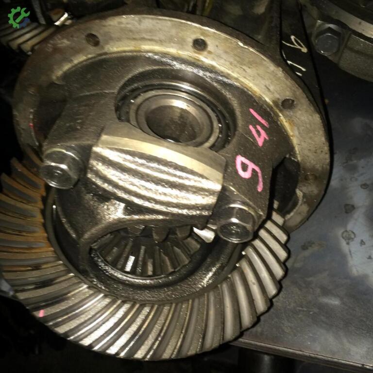 Isuzu TF Arka Defransiyel çıkma parça
