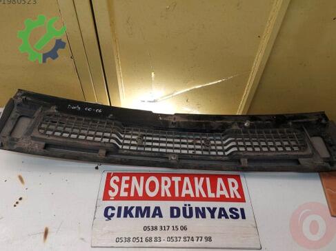 Iveco Daily Ön Panjur 211807 çıkma parça