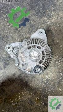 Nissan Juke Şarj Dinamosu 231001KA1A çıkma parça