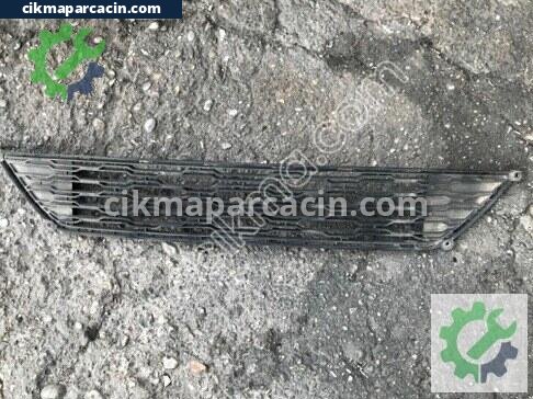 Kia Ceed Tampon Izgarası çıkma parça