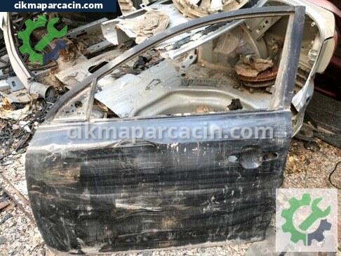 Kia Ceed Sol Ön Kapı çıkma parça
