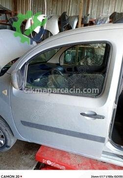 Renault Kangoo Sol Ön Kapı çıkma parça
