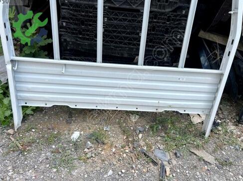 Kia Bongo Arka Bagaj çıkma parça