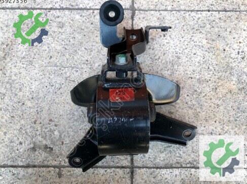 Kia Carens Motor Takozu 21830-1D700 çıkma parça