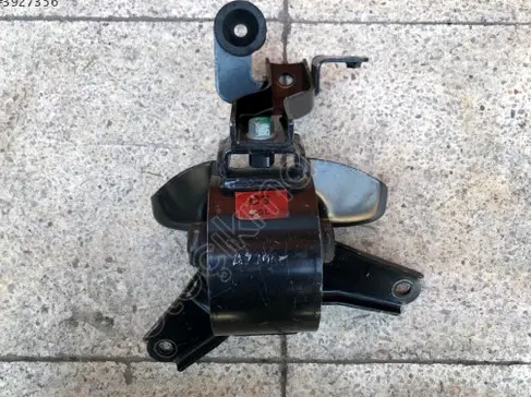 Kia Carens Motor Takozu 21830-1D700 çıkma parça