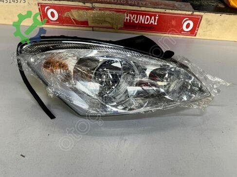 Kia Ceed Sağ Ön Far çıkma parça