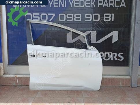 Kia Ceed Sağ Ön Kapı çıkma parça