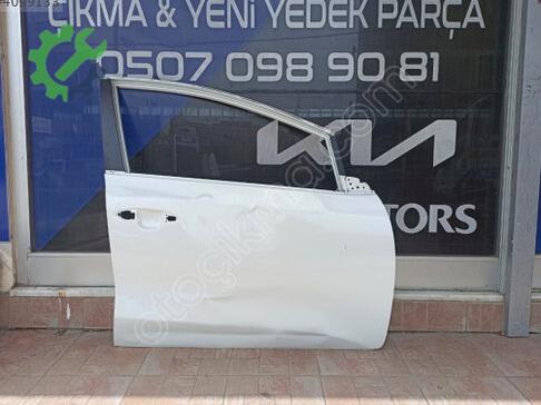 Kia Ceed Sağ Ön Kapı çıkma parça