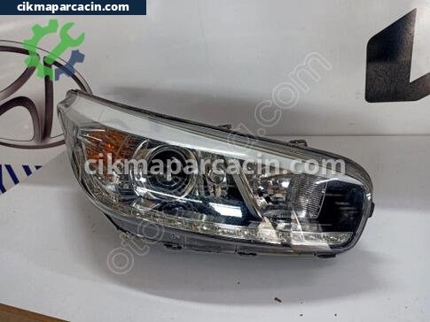 Kia Ceed Sağ Ön Far çıkma parça