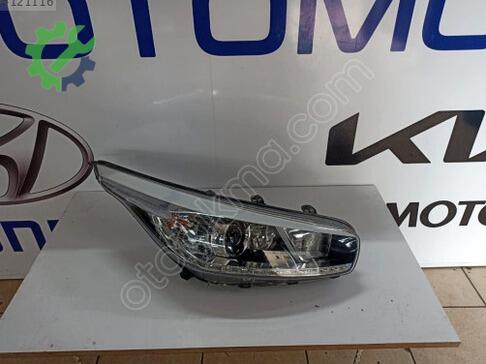 Kia Ceed Sağ Ön Far 2012-2017 çıkma parça