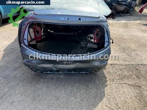 Kia Ceed Bagaj Kapağı çıkma parça