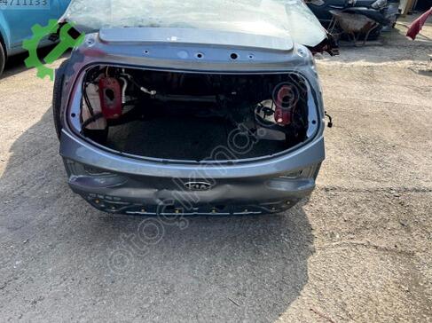 Kia Ceed Bagaj Kapağı çıkma parça
