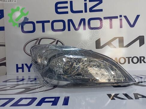 Kia Ceed Sağ Ön Far 2009-2012 çıkma parça