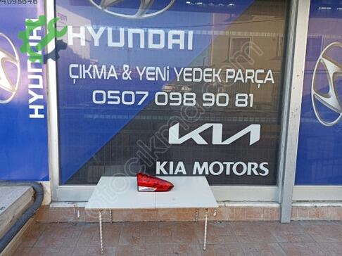 Kia Cerato Bagaj Stop 2016-2021 çıkma parça
