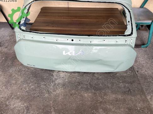 Kia EV Bagaj Kapağı çıkma parça