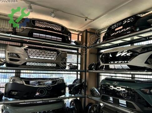 Kia EV Sağ Ön Çamurluk çıkma parça