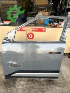 KİA EV3 SOL ÖN KAPI ORİJİNAL ÇIKMA
