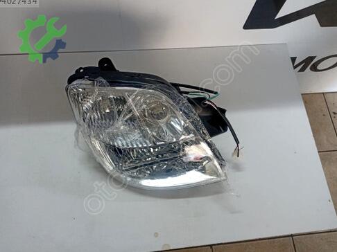 Kia Picanto Sağ Ön Far 2004-2007 çıkma parça