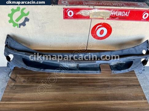 Kia Rio Ön Cam Izgarası çıkma parça