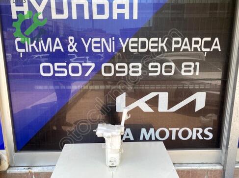 Kia Rio Silecek Su Bidonu çıkma parça