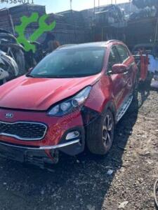 KİA SPORTAGE 1.6 CRDİ OTOMATİK ÇAMURLUK ÇIKMA YEDEK PARÇA