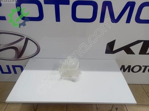 Kia Sportage Yedek Su Deposu 2003-2009 çıkma parça