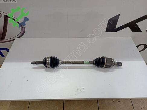 Kia Stonic Sol Aks çıkma parça