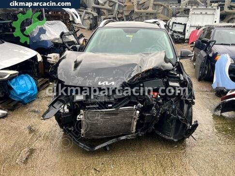 Kia Stonic Benzin Otomatiği çıkma parça
