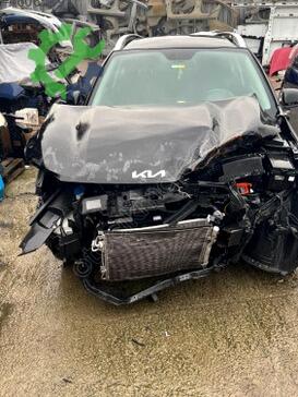 Kia Stonic Benzin Otomatiği çıkma parça