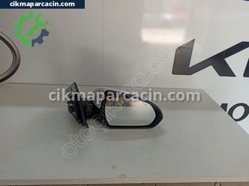 Kia Stonic Yan Ayna çıkma parça