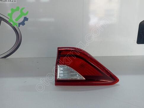 Kia Stonic Sağ Arka Stop çıkma parça