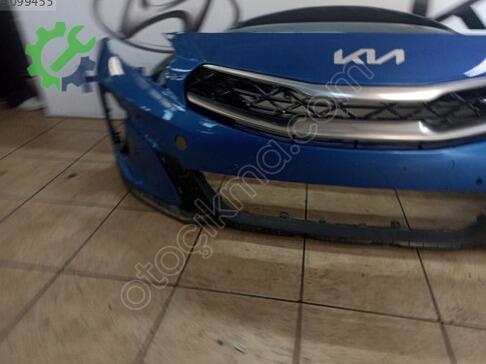 Kia Ceed Ön Tampon 2023-2025 çıkma parça