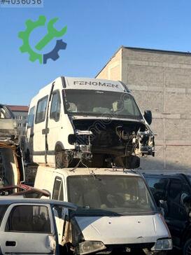 Renault Master Rot Başı çıkma parça