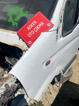 Renault Master Sağ Ön Çamurluk çıkma parça