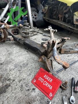 Renault Master Travers çıkma parça