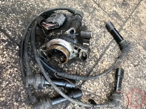 Mazda 323 Distribütör çıkma parça