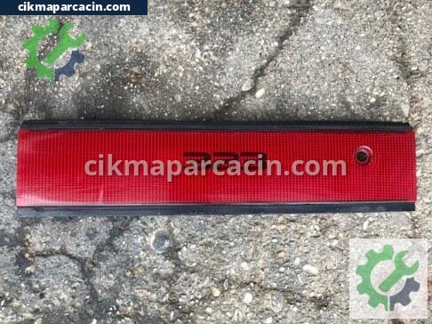Mazda 323 Reflektör çıkma parça