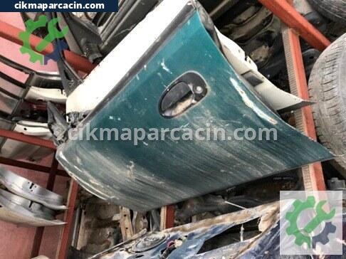 Mazda 323 Sol Ön Kapı çıkma parça