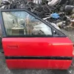 Mazda 323 sağ ön kapı HEŞBEK