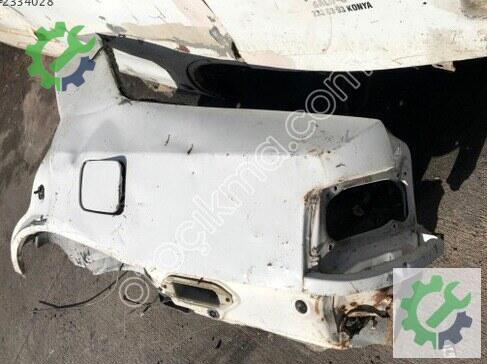 Mazda 323 Sol Arka Çamurluk çıkma parça