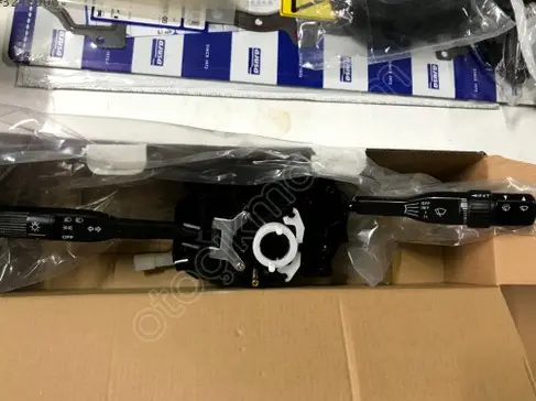 Mazda 626 Sinyal Kolu çıkma parça